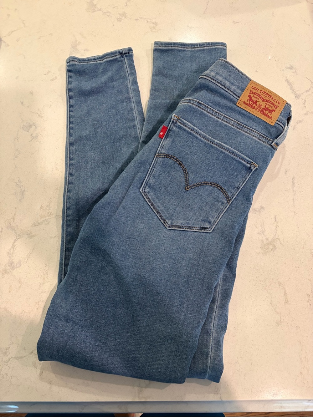 Levi's Women's Light Blue Skinny Jeans - Classic Stretch Denim